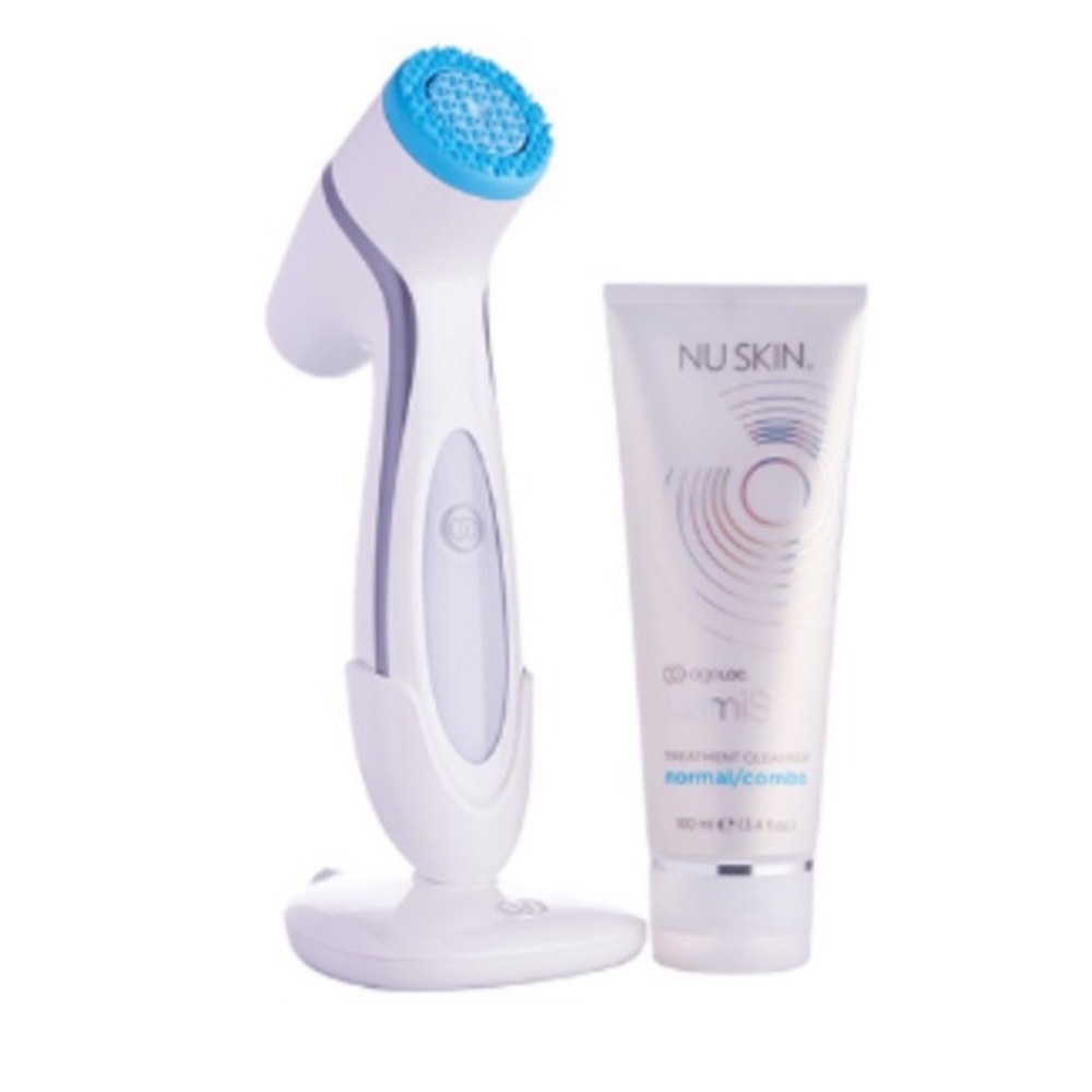 COPY - Brand New Sealed in Box ageLoc  Lumi Spa….